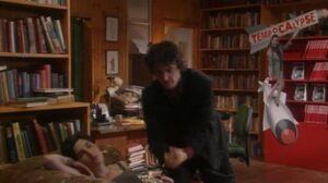 Black Books 2. Sezon 2. Bölüm